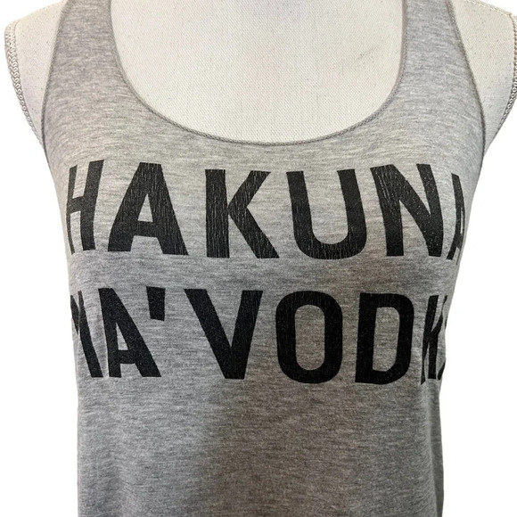 Windsor Gray Tank Top Hakuna Ma'Vodka Womens Lightweight Top Sleeveless Thin - Picture 2 of 6